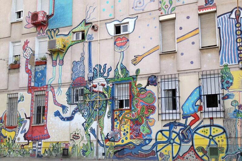 Seville: Off the Beaten Path & Market Walking Tour - Itinerary Highlights