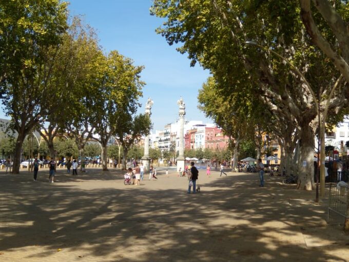 Seville: Off the Beaten Path & Market Walking Tour - Exploring Alternative Sights