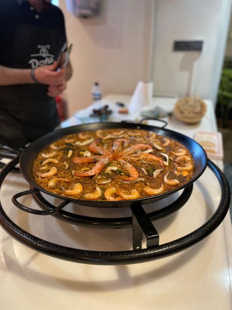 Seville: Paella Dining Experience With Incredible Views - Accessibility and Meeting Point Details