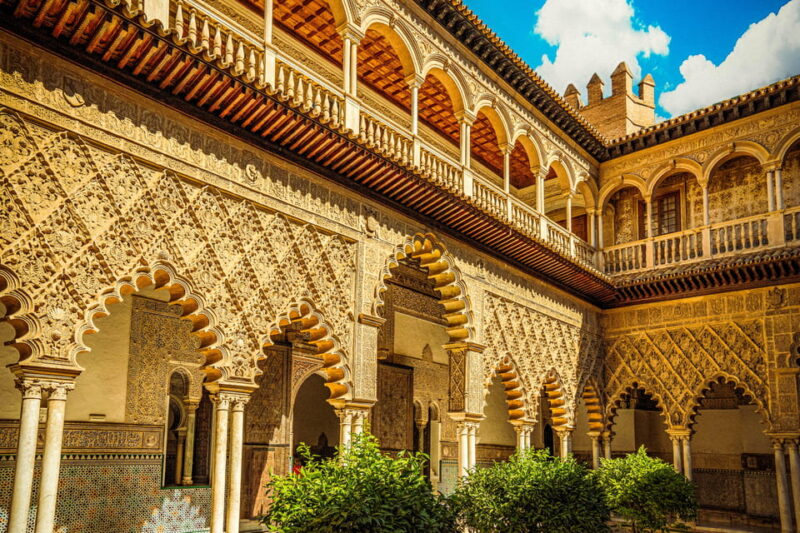 Seville: Priority Access Cathedral, Giralda & Alcázar Tour - Key Points