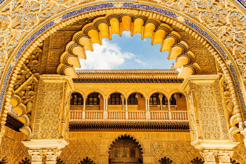 Seville: Priority Access Cathedral, Giralda & Alcázar Tour - Game of Thrones Connection