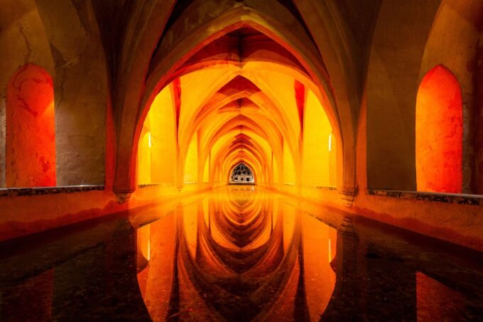 Seville: Priority Access Cathedral, Giralda & Alcázar Tour - Accessibility and Dress Code
