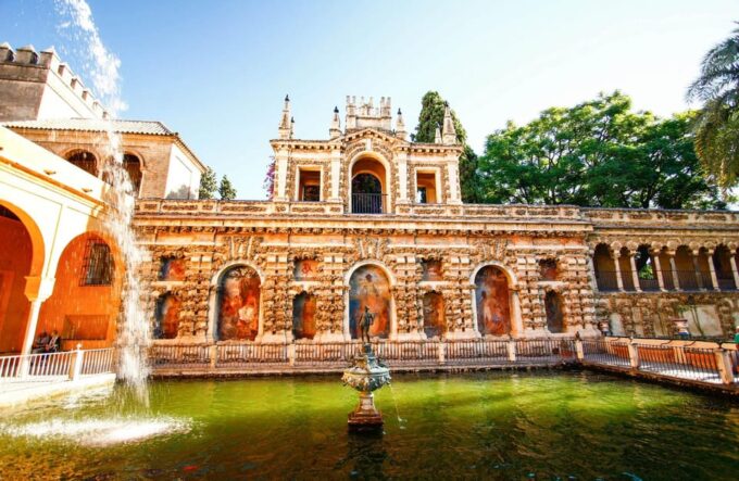 Seville: Priority Access Cathedral, Giralda & Alcázar Tour - FAQ