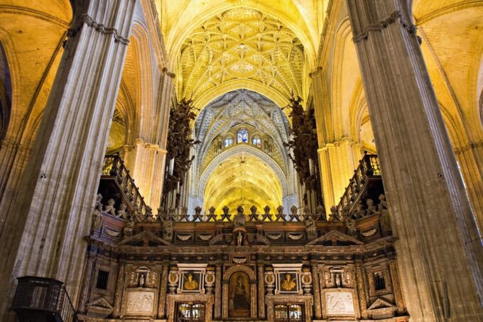 Seville: Priority Access Cathedral & Giralda Tour - FAQ