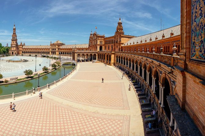Seville Private City Kickstart Tour - Exploring Sevilles Landmarks