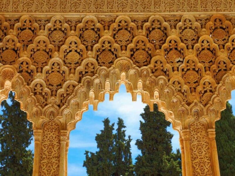 Seville: Private Day Trip to Granada With Alhambra Tour - Transportation and Hotel Pick-up