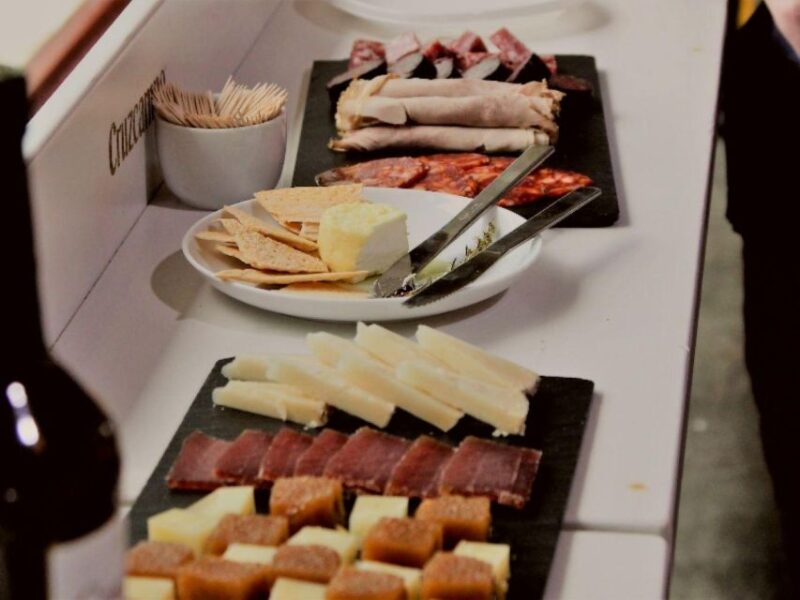Seville: Private Market Visit With Tastings - Key Points