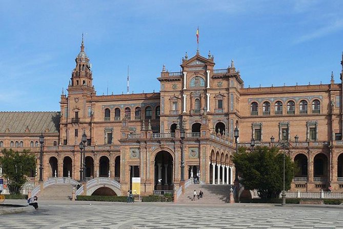 Seville Private Tour to Jewish Quarter and Plaza De Espana - About the Tour Provider