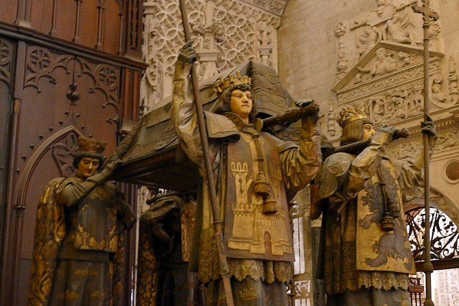 Seville Private Tour to the Royal Alcazar and Cathedral - Royal History and Stories