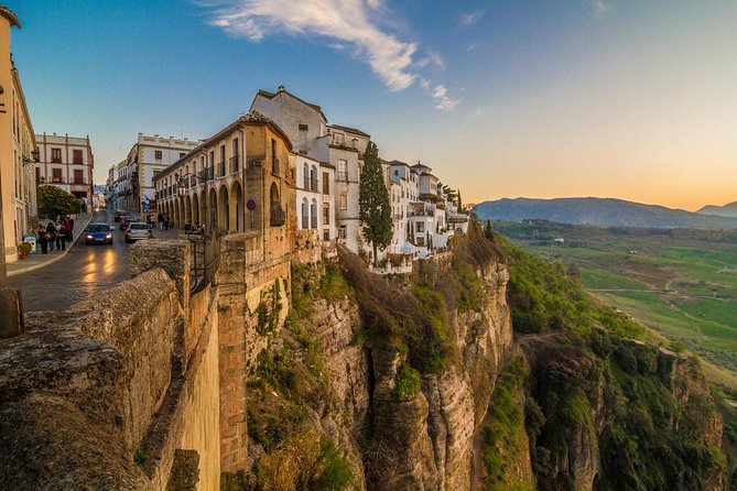 Seville Private Transfer to Granada With a Visit to Ronda - Inclusions and Optional Upgrades