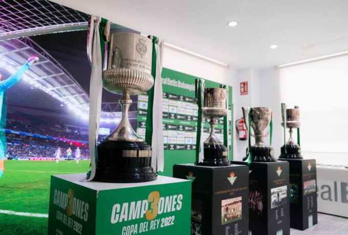 Seville: Real Betis Tour at the Benito Villamarín Stadium - Exploring the Stadiums Key Areas