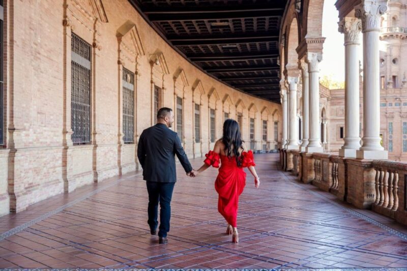 Seville: Romantic Photoshoot for Couples - Professional Photographers Expertise