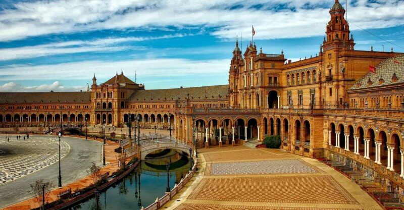 Seville: Self-Guided Audio Tour - Key Points