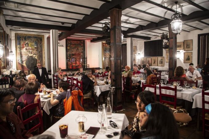 Seville: Tablao El Arenal Flamenco Show - Convenient Meeting Location