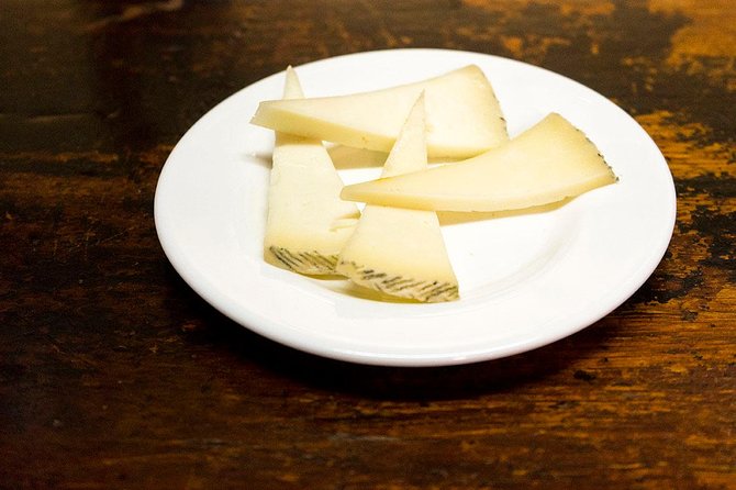 Seville Tapas Crawl Tour - Exploring Sevilles History Through Food