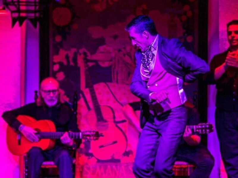 Seville: Tapas Dinner and Flamenco Show - Sevillian and Spanish Flavors