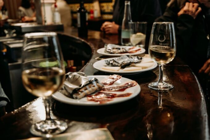 Seville: Tapas, Taverns, and History Walking Tour - Frequently Asked Questions