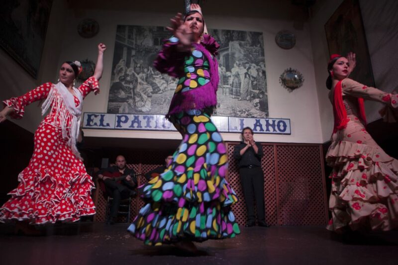 Seville: Ticket for the El Patio Sevillano Flamenco Show and Dinner - Booking Options and Cancellation Policy