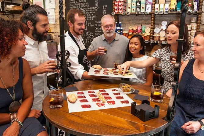 Seville: Traditional Flamenco & Tapas Evening Tour - Key Points