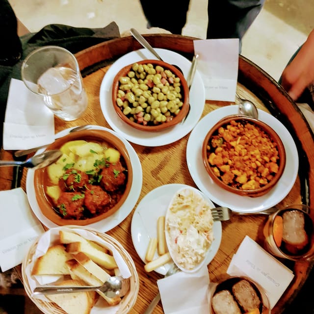Seville Traditional Tapas and Wine Tour - Food and Drink Details