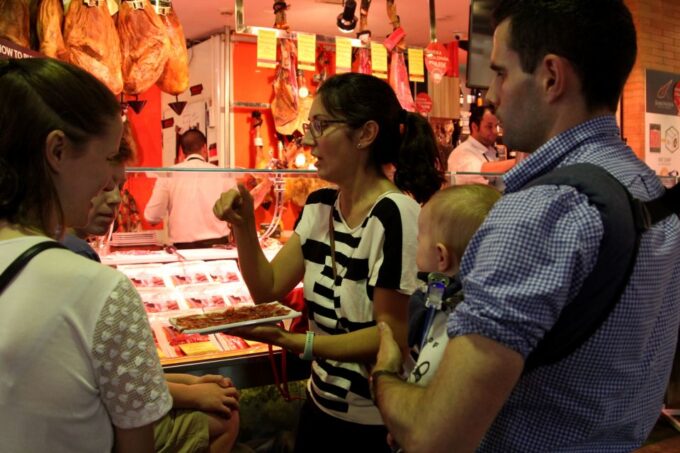 Seville: Triana Market Tour With Tastings - Andalusian Cuisine and Culture