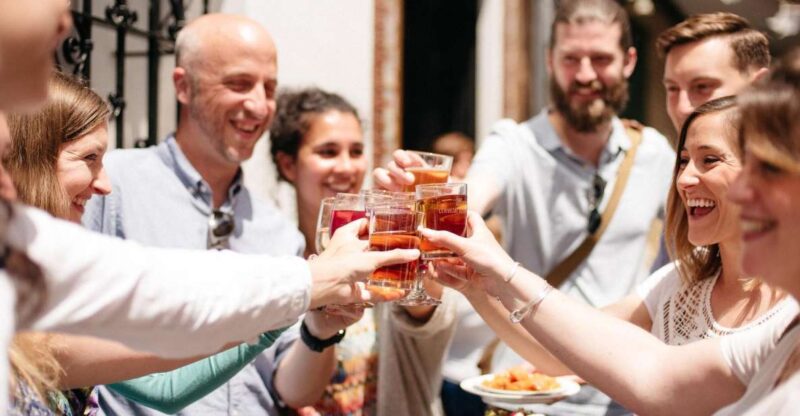Seville: Triana Neighborhood Evening Tapas Tour - Key Points