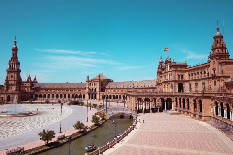 Seville: Unlimited 4G Internet in Spain With Pocket Wifi - Rental Period and Booking Options