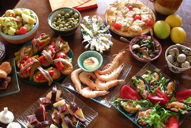 Seville Wine and Tapas Tour - Tour Highlights