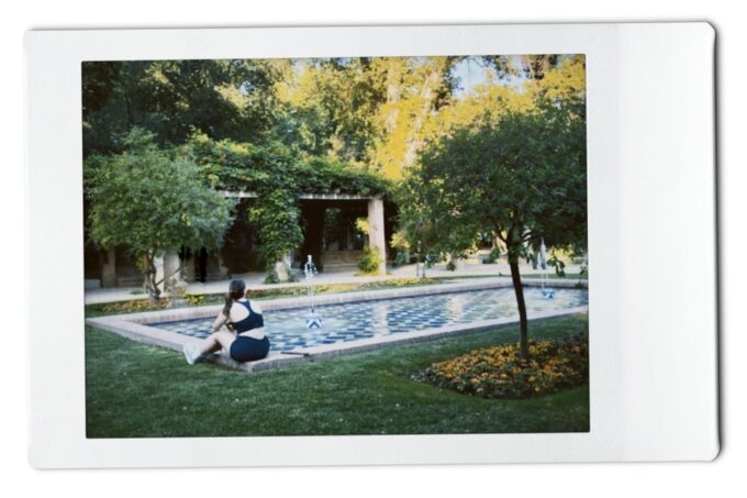 Seville:Polaroid Instant Photo Session + Walk - What to Expect