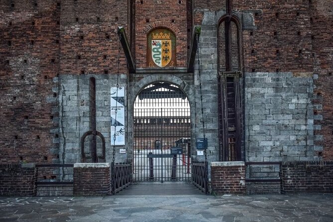 Sforza Castle Guided Tour - Small Group -Skip-The-Line - Meeting Information