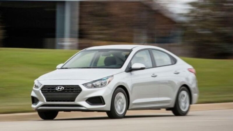 SGN Airport: the Private Transfer to Center (District 1 & 3) - Pricing and Surcharges