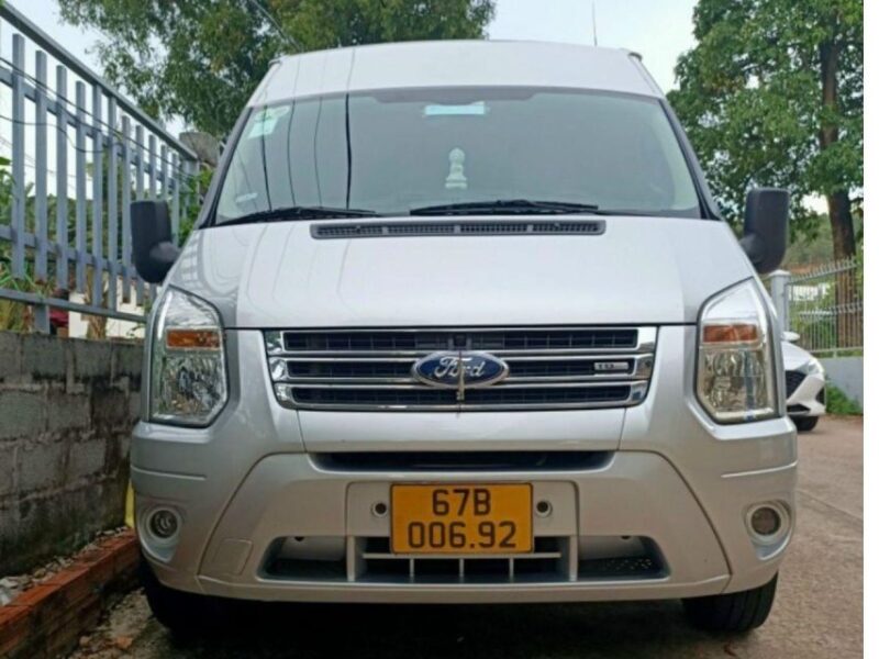 SGN Airport: the Private Transfer to Center (District 1 & 3) - Included Services