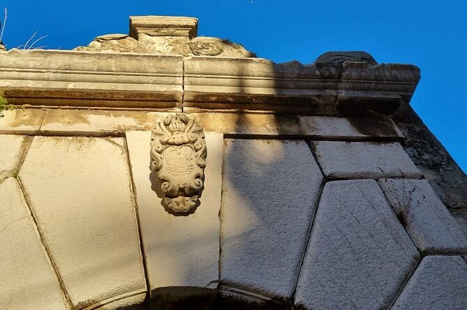 Shadows of the Past: Corfu Town Dark History Walking Tour - Quick Points
