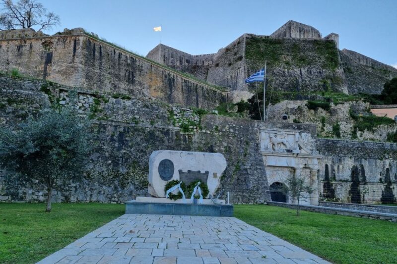 Shadows of the Past: Corfu Town Dark History Walking Tour - Customer Feedback