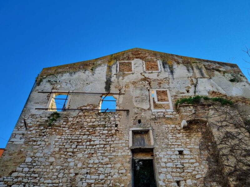 Shadows of the Past: Corfu Town Dark History Walking Tour - Corfus Darker History