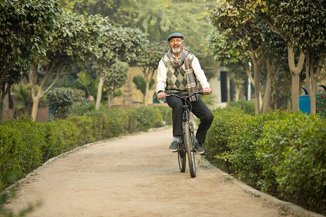 Shah Jahan's Old Delhi: A Historical Bike Odyssey - Participant Requirements