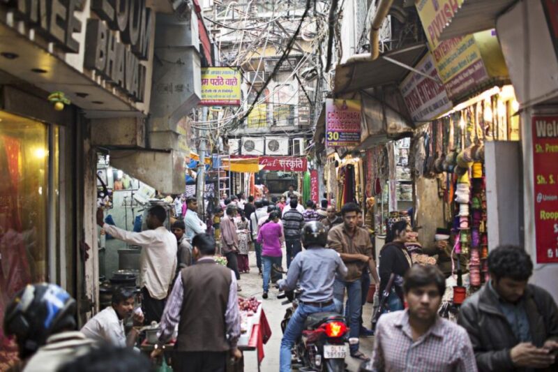 Shah Jahan's Old Delhi: A Historical Bike Odyssey - Sensory Delights