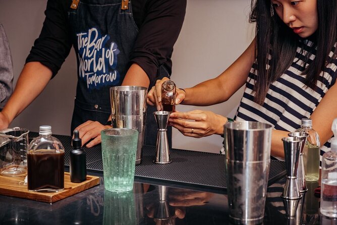 Shake & Savor: Coffee Cocktails From the Soul of ViệT Nam - Group Size and Accessibility