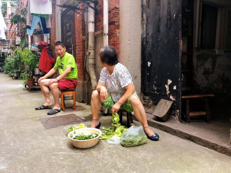 Shanghai: 3-Hour Biking and Local Food Tour - Key Points