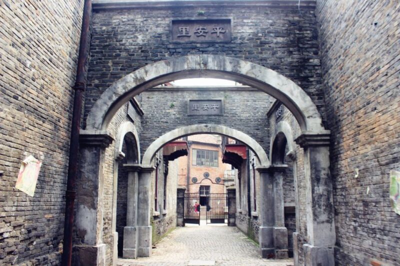 Shanghai: 8-Hour Guided Tour of Old and New City Highlights - Transportation and Inclusions