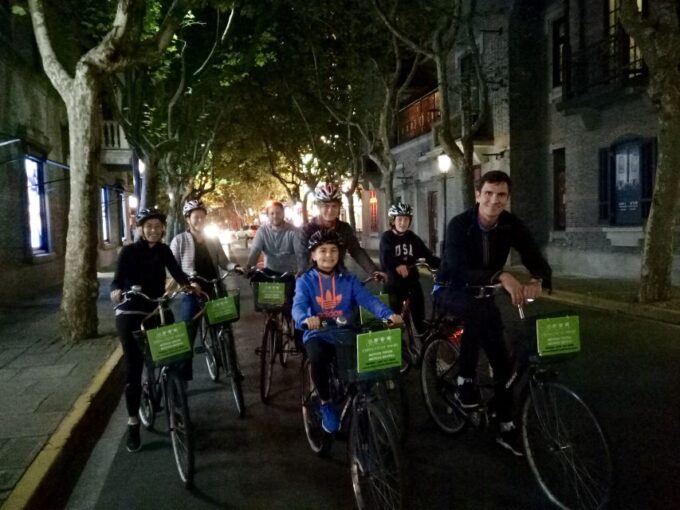 Shanghai Charming Night Small Group Bike Tour - Guided Small-Group Experience