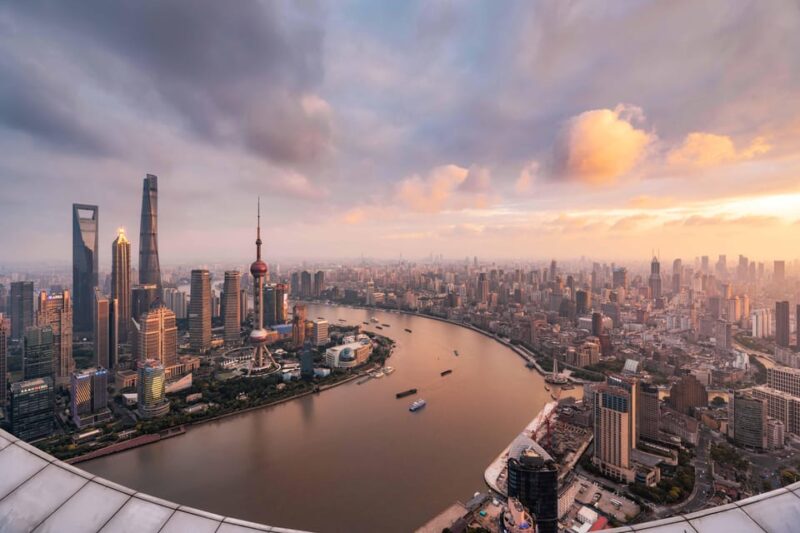 Shanghai City New and Old Theme One-Day Highlights Tour - Itinerary and Attractions