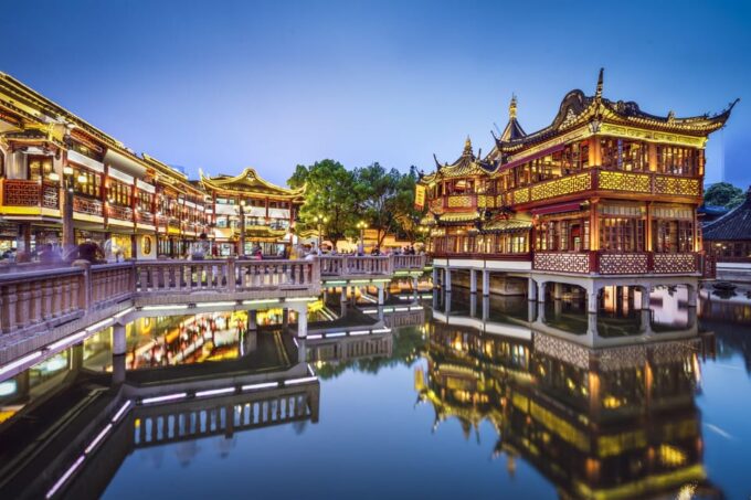 Shanghai City New and Old Theme One-Day Highlights Tour - Pickup and Drop-off