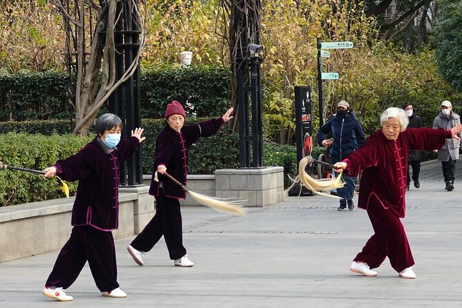 Shanghai City Tour Incl Homemade Lunch/Local Lunch - Transportation Options