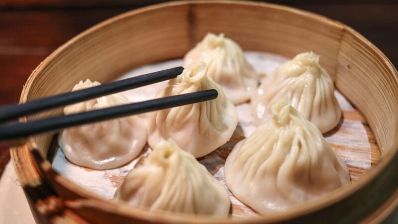 Shanghai: Evening Walking Food Tour - Customer Reviews and Ratings