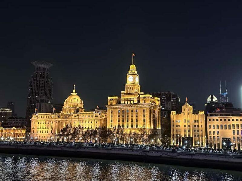 Shanghai Half-Day Bike Tour along East Bank of Huangpu River - Key Points