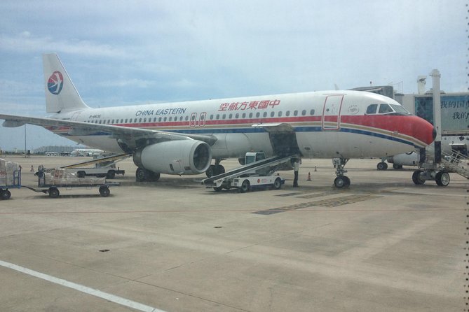 Shanghai Hongqiao Airport Private Departure Transfer in English Services - Pricing and Booking