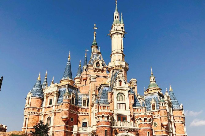 Shanghai Hotels to Disneyland One Way Private Transfer - Key Points