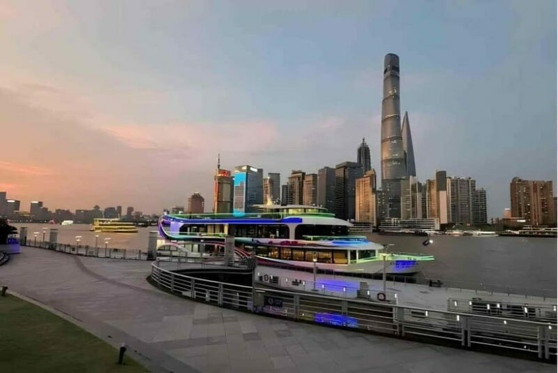 Shanghai: Huangpu River Evening Cruise Ticket - Key Points