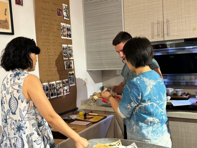 Shanghai: Jinhuishui and Calligraphy Art Class - Key Points
